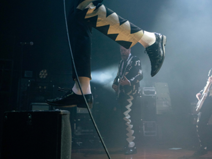 [Photos] The Hives + Bratakus – Le Bikini + 09/10/2023